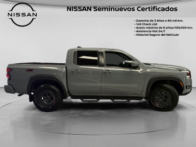 2025 Nissan FRONTIER V6 PRO-4X 25