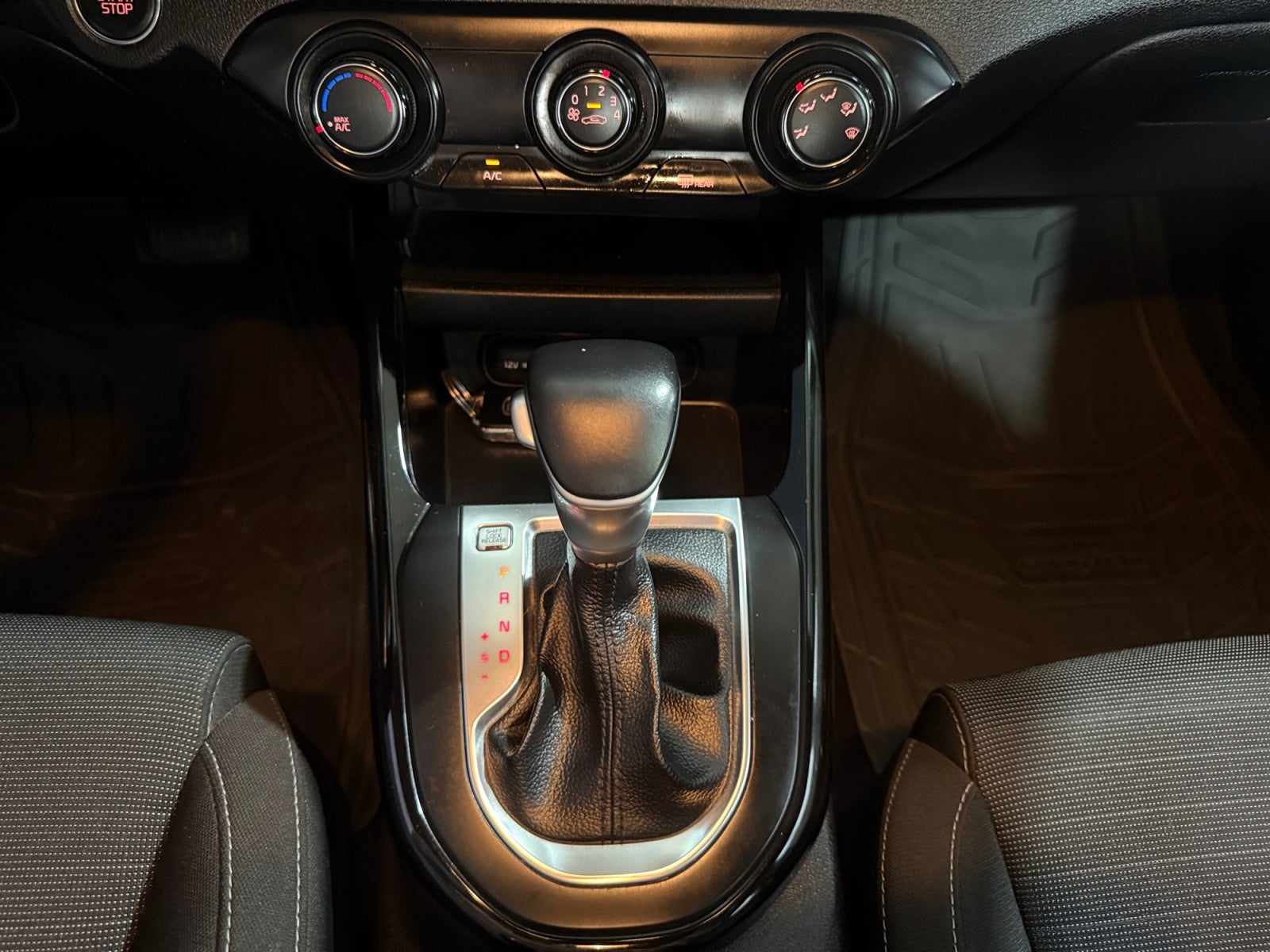 2020 Kia FORTE EX IVT