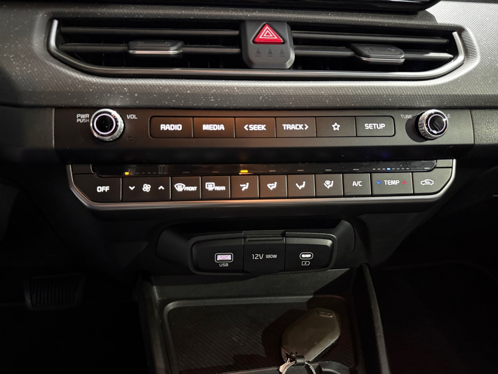 2024 Kia K3 K3 EX TA SEDAN