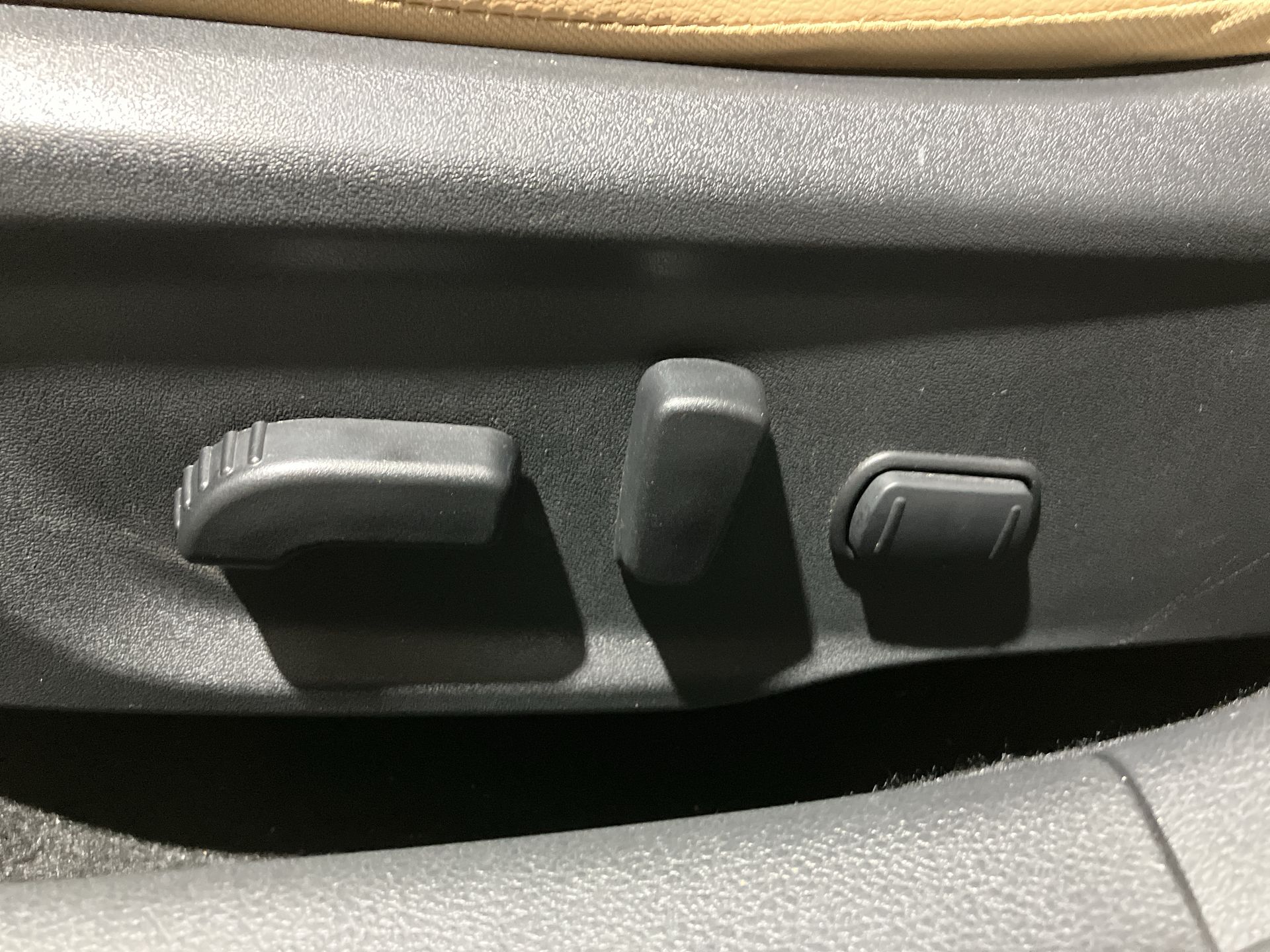 2024 Nissan SENTRA PLATINUM BITONO CVT 25