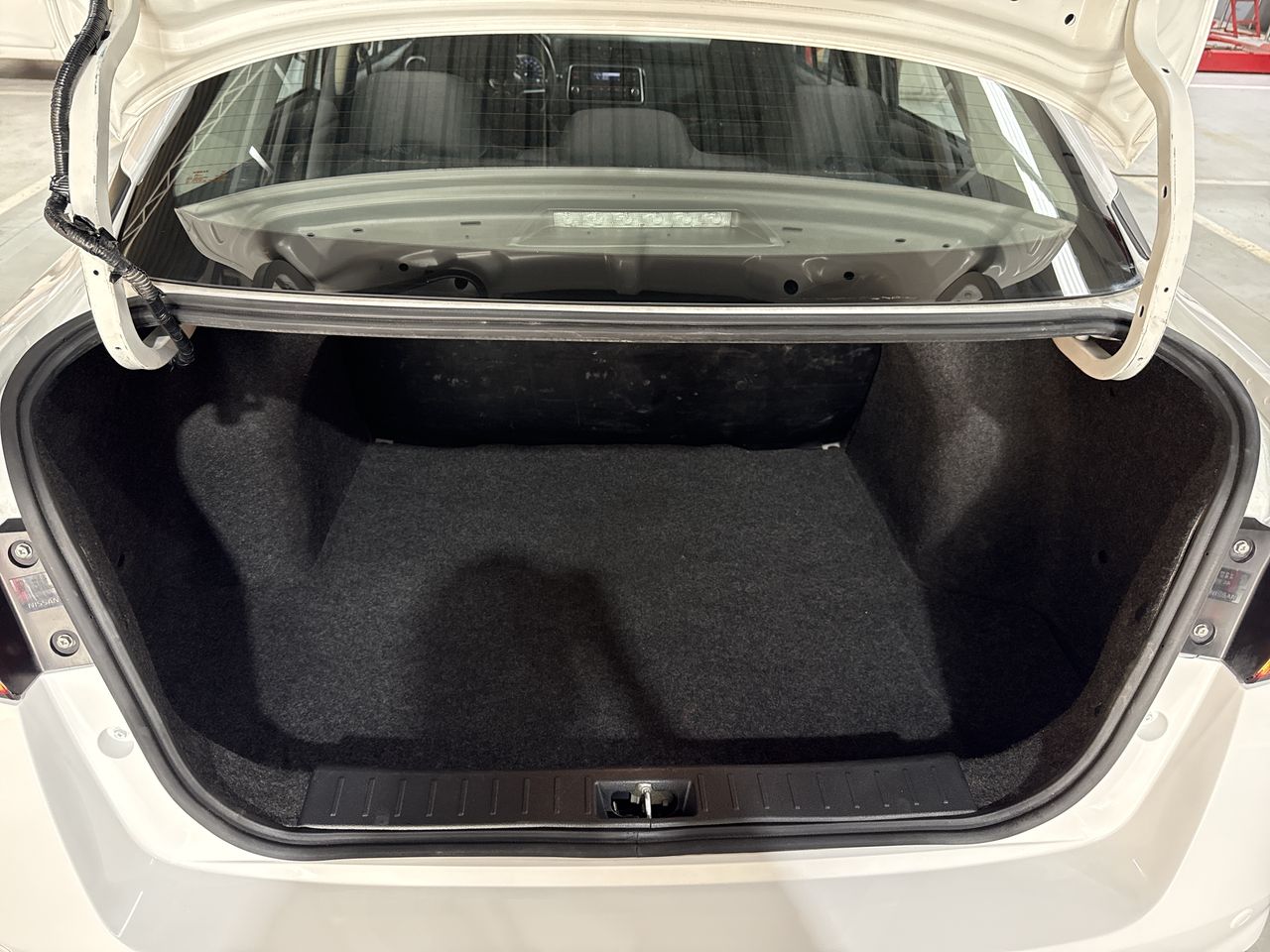 2021 Nissan VERSA SENSE CVT 21