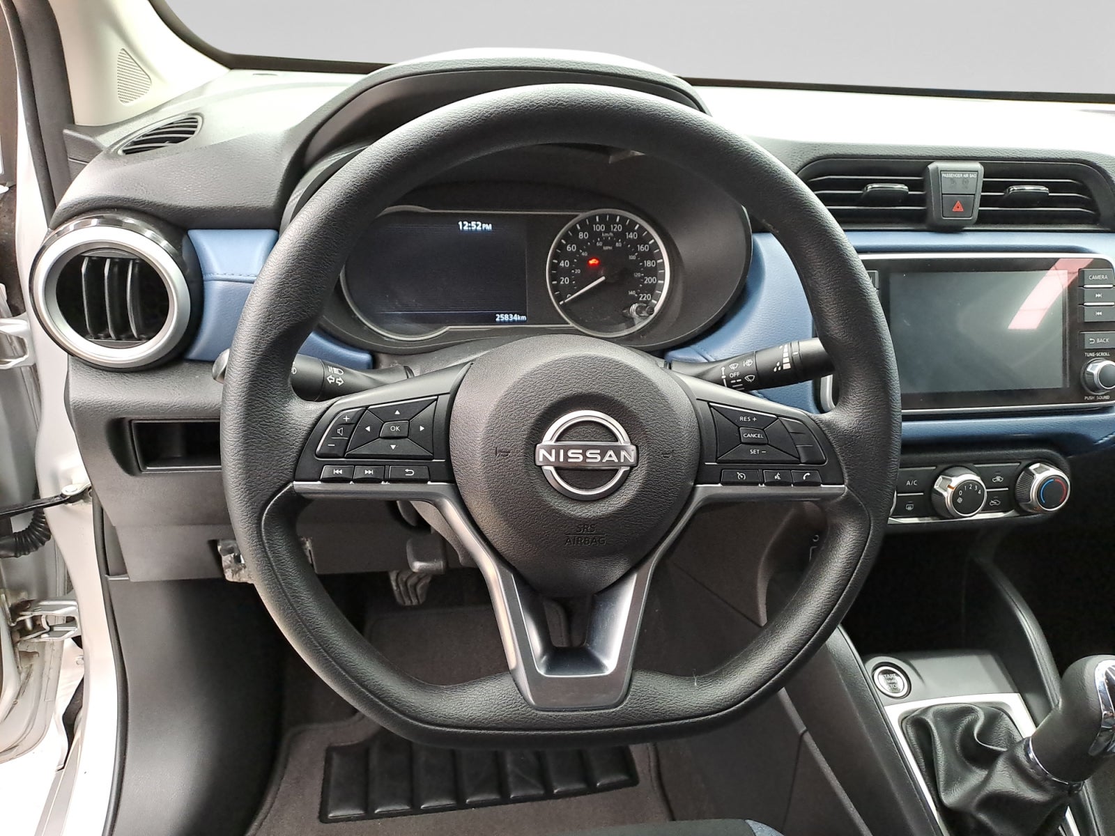 2025 Nissan VERSA ADVANCE MT 25