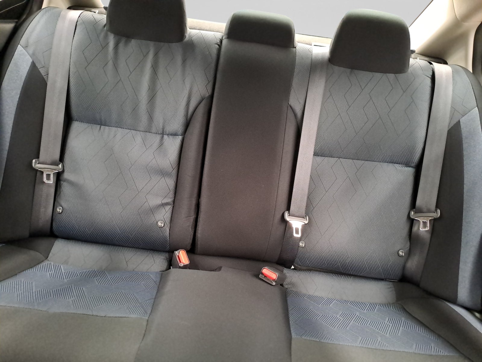 2025 Nissan VERSA ADVANCE MT 25
