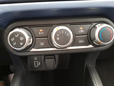2025 Nissan VERSA ADVANCE MT 25