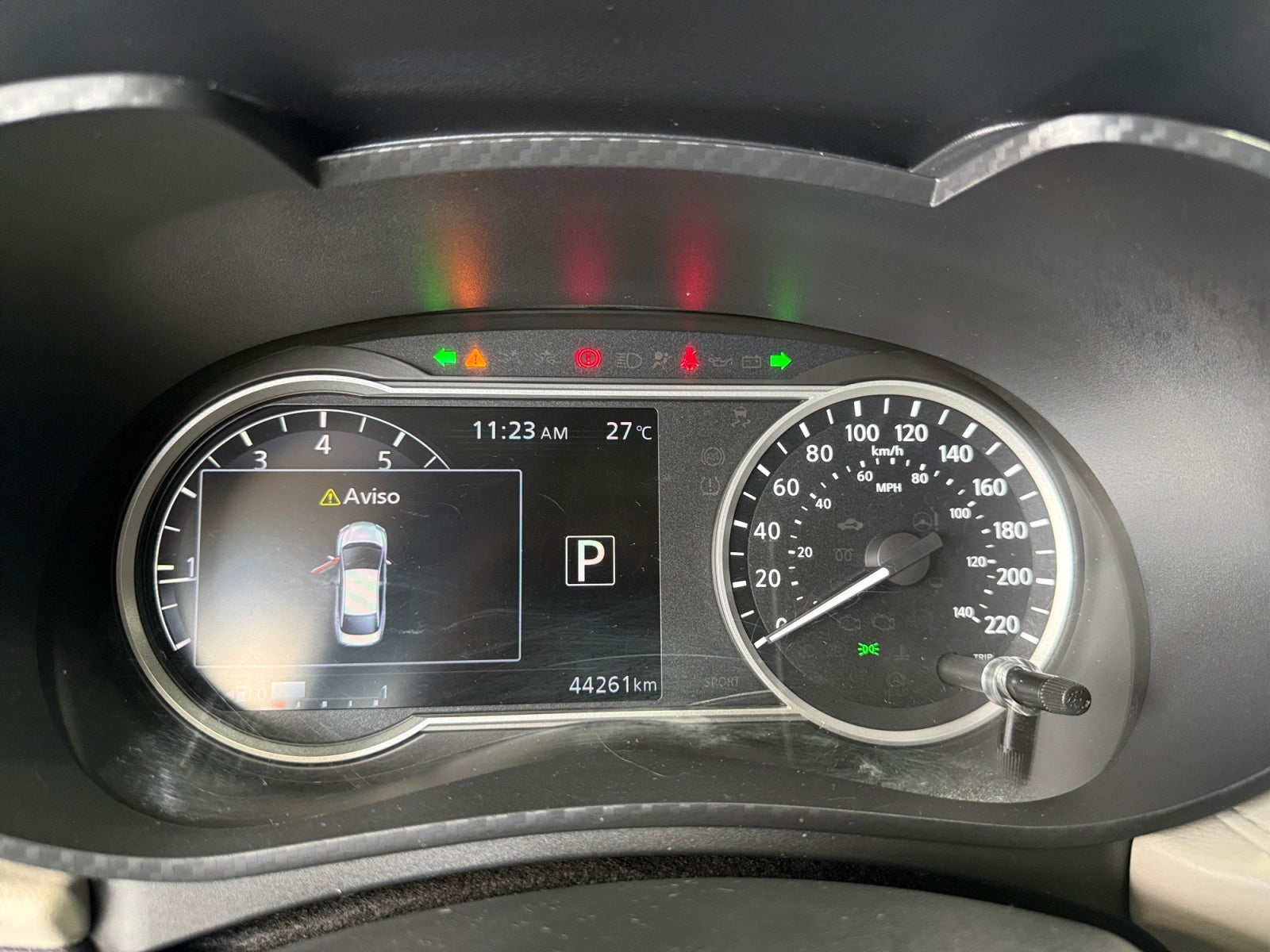 2020 Nissan VERSA ADVANCE CVT