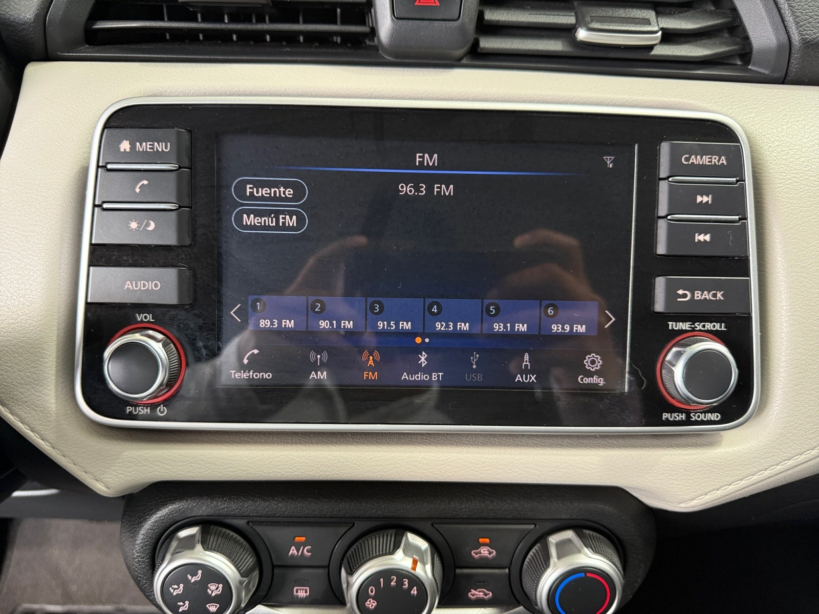 2020 Nissan VERSA ADVANCE CVT