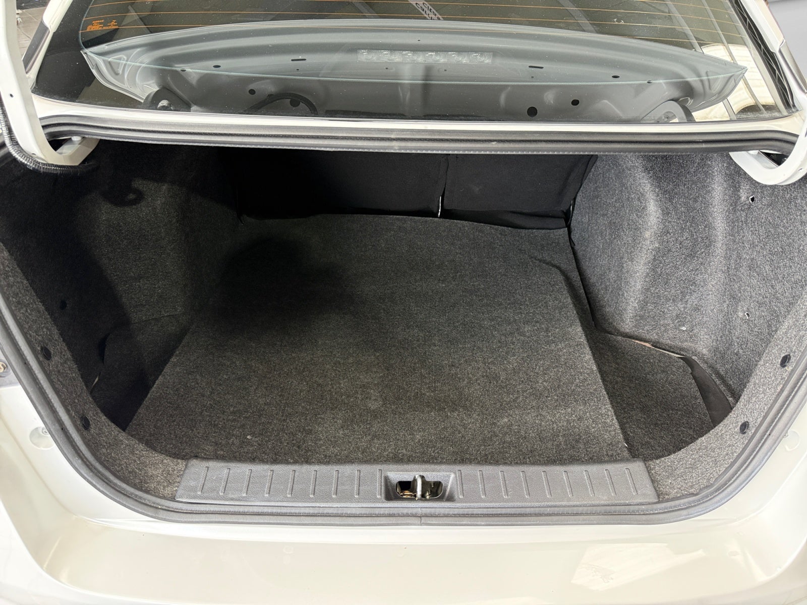 2020 Nissan VERSA ADVANCE CVT