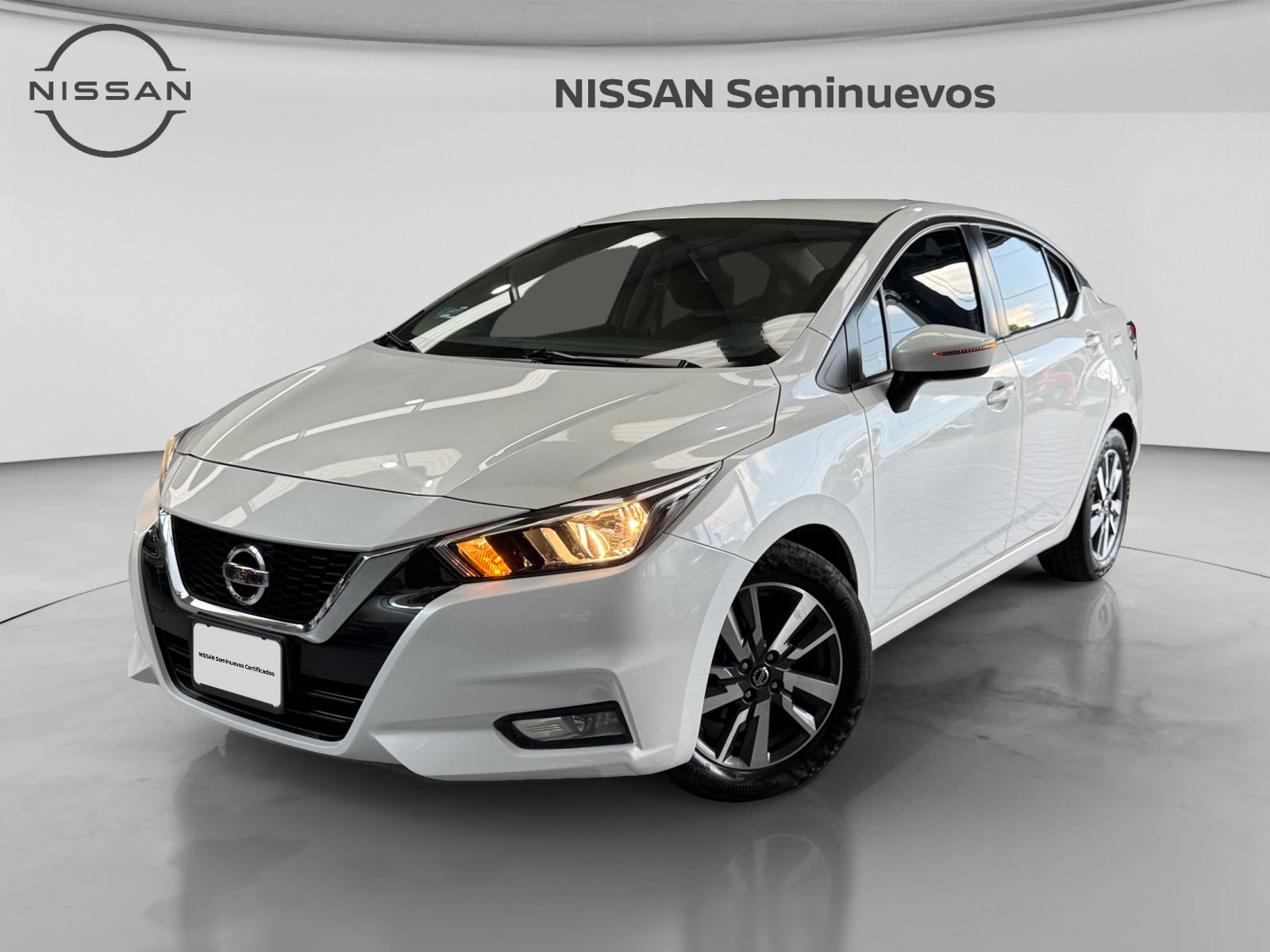 2020 Nissan VERSA ADVANCE CVT