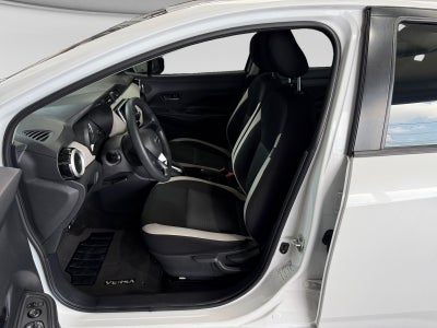 2020 Nissan VERSA ADVANCE CVT