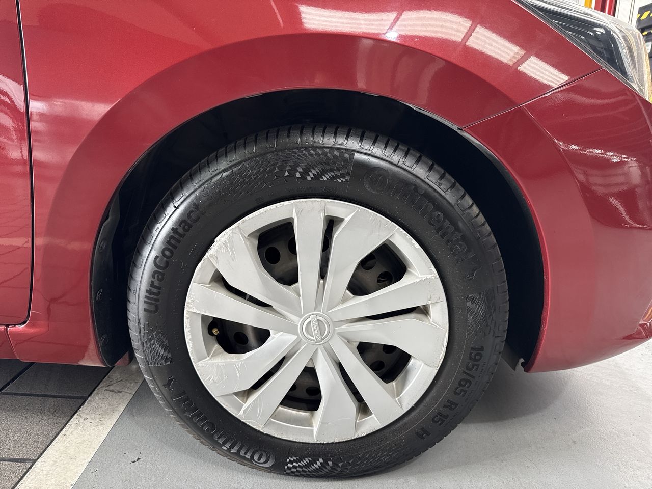 2020 Nissan VERSA SENSE CVT