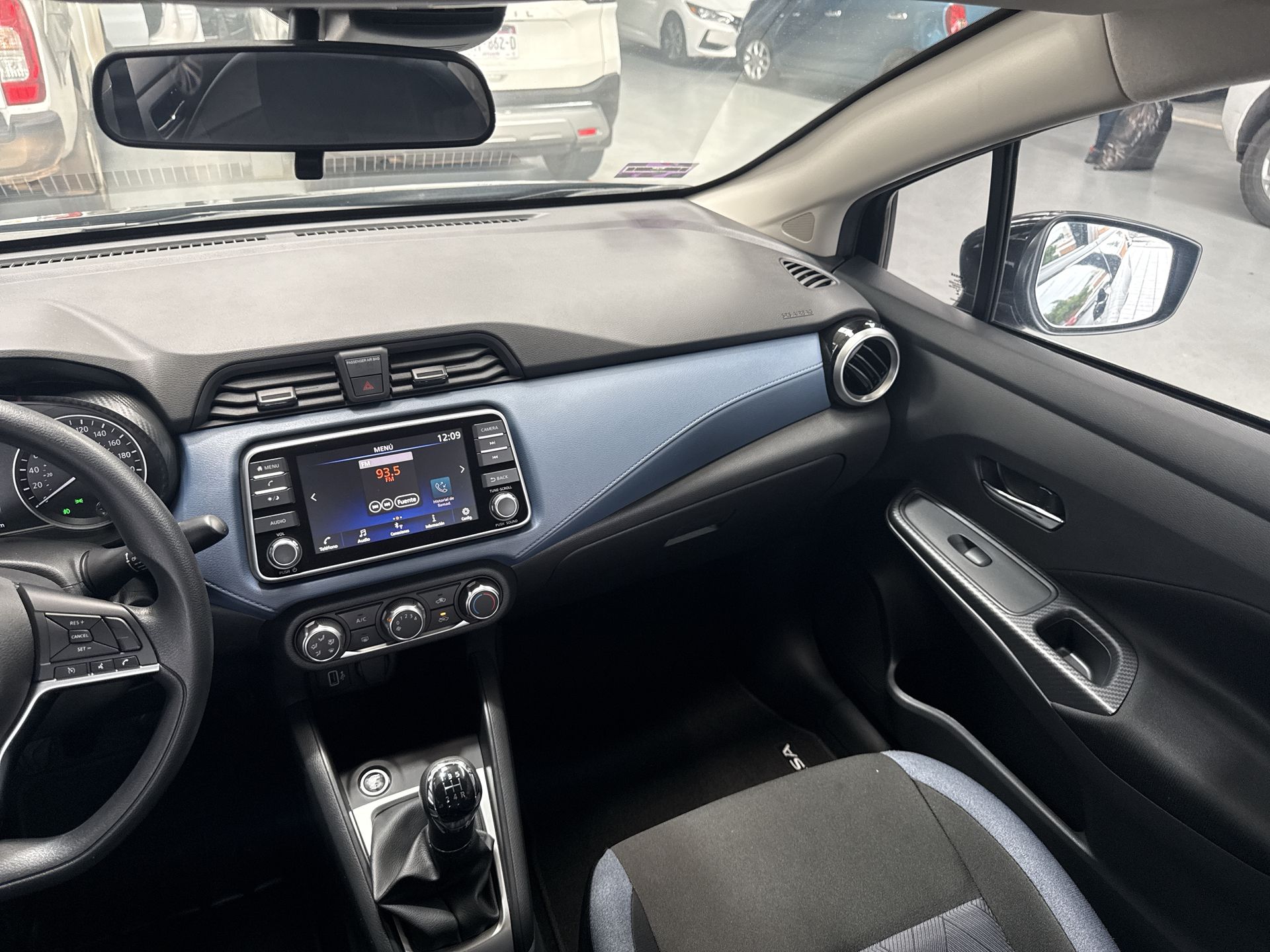 2025 Nissan VERSA ADVANCE MT 25
