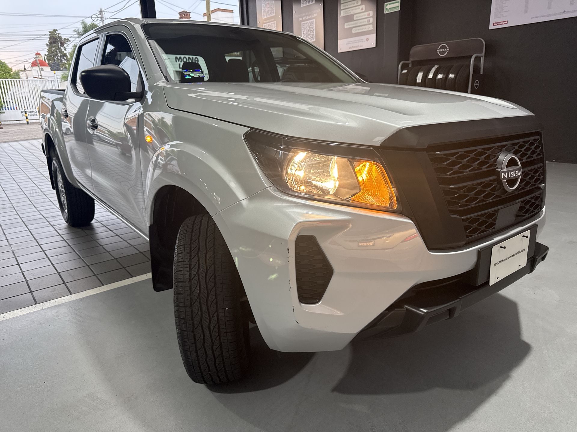 2025 Nissan FRONTIER XE TM 25