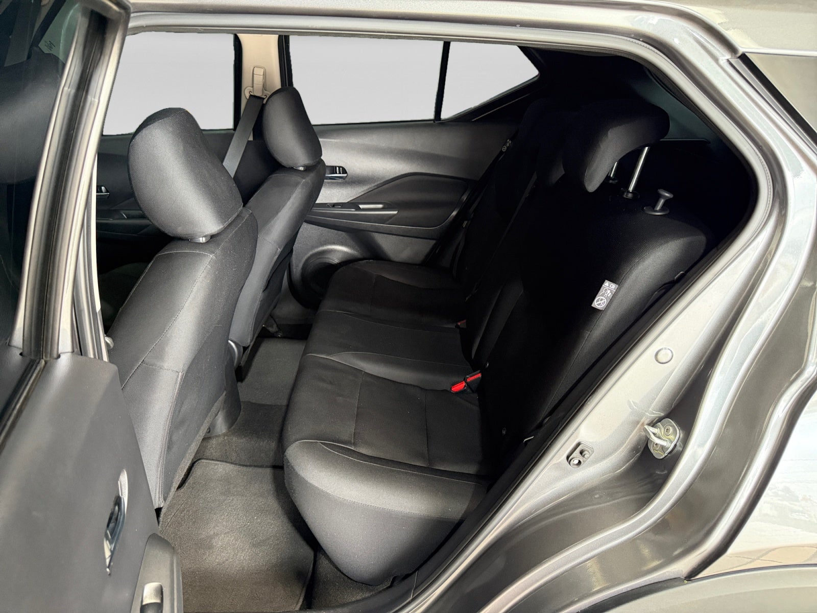 2024 Nissan KICKS PLAY ADVANCE 1.6 LTS MT 24
