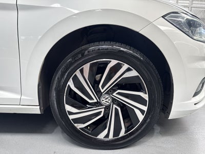 2019 Volkswagen JETTA HIGHLINE TIPTRONIC