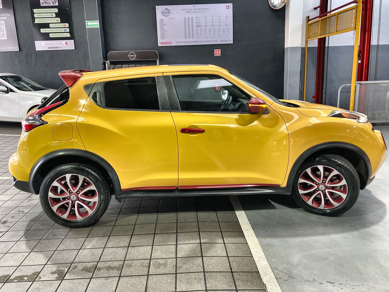 2017 Nissan JUKE EXCLUSIVE CVT