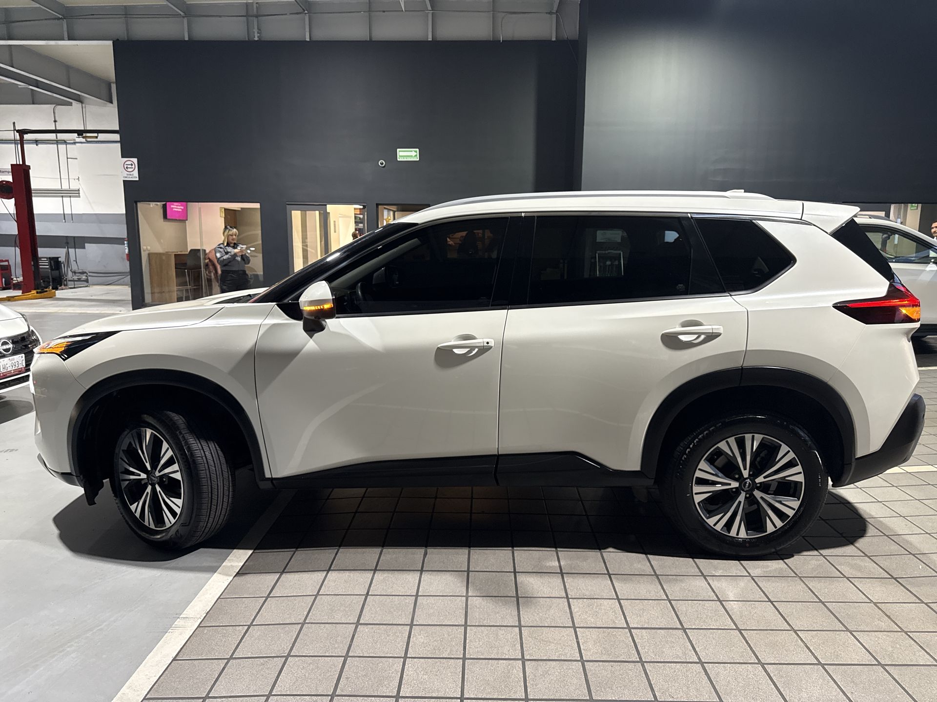 2025 Nissan X-TRAIL EXCLUSIVE 2 ROW 25