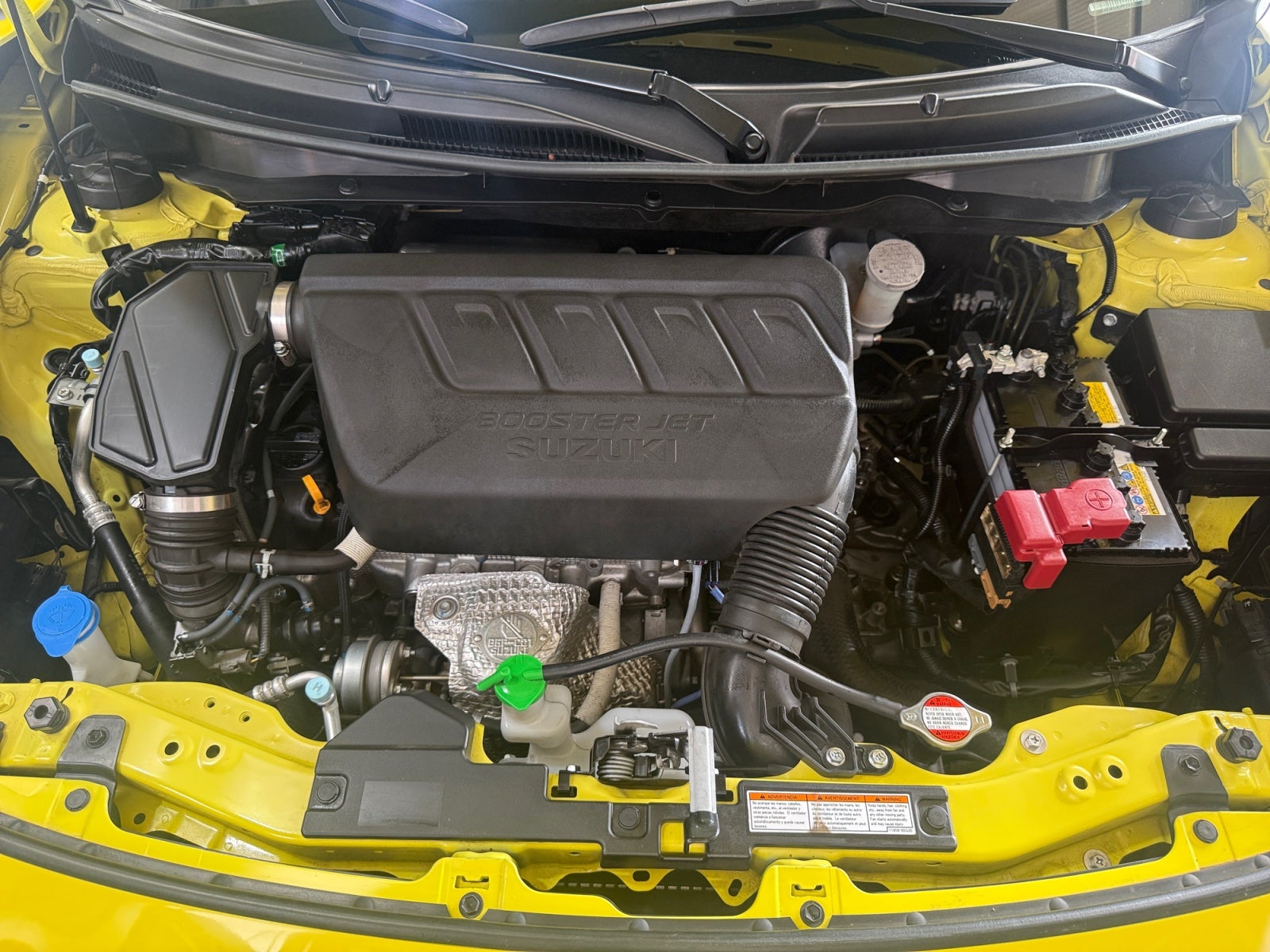 2025 SUZUKI SWIFT BOOSTERGREEN GLX MANUAL