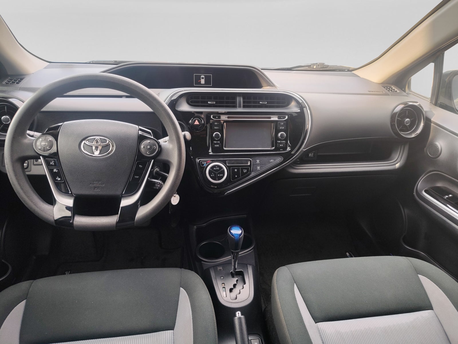 2018 Toyota PRIUS 1.5 HYBRID AUTO