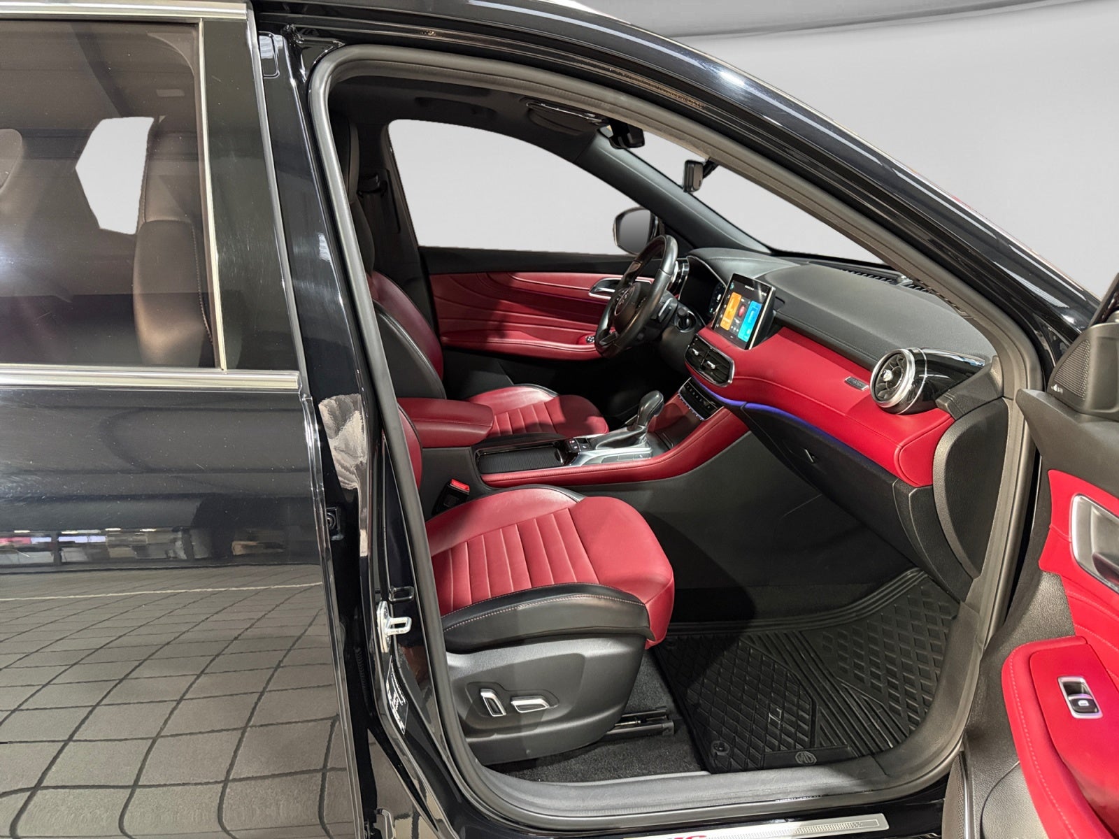 2024 MG MG HS HS SUV LUX TROPHY 1.5T DCT