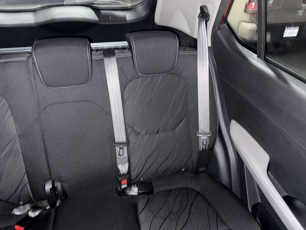 2022 Chevrolet GROOVE LT AT