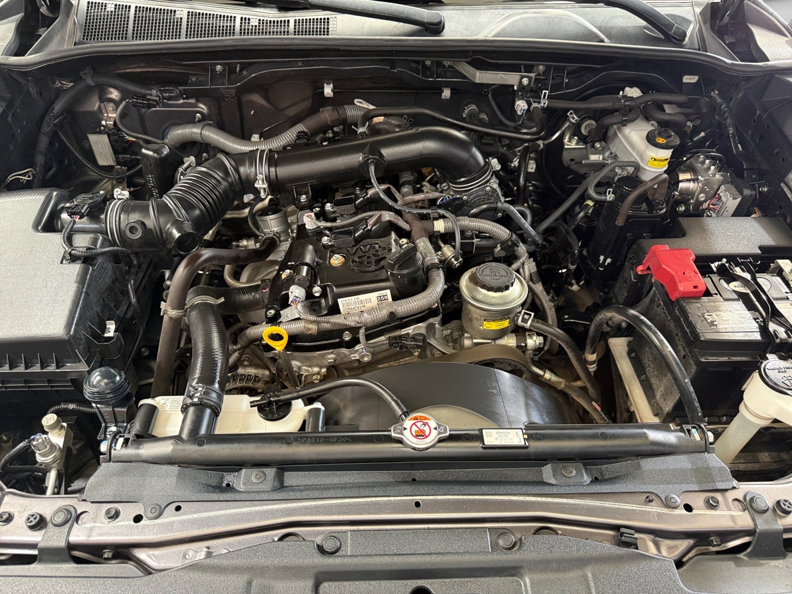 2019 Toyota HILUX 4X2 DOBLE CABINA SR